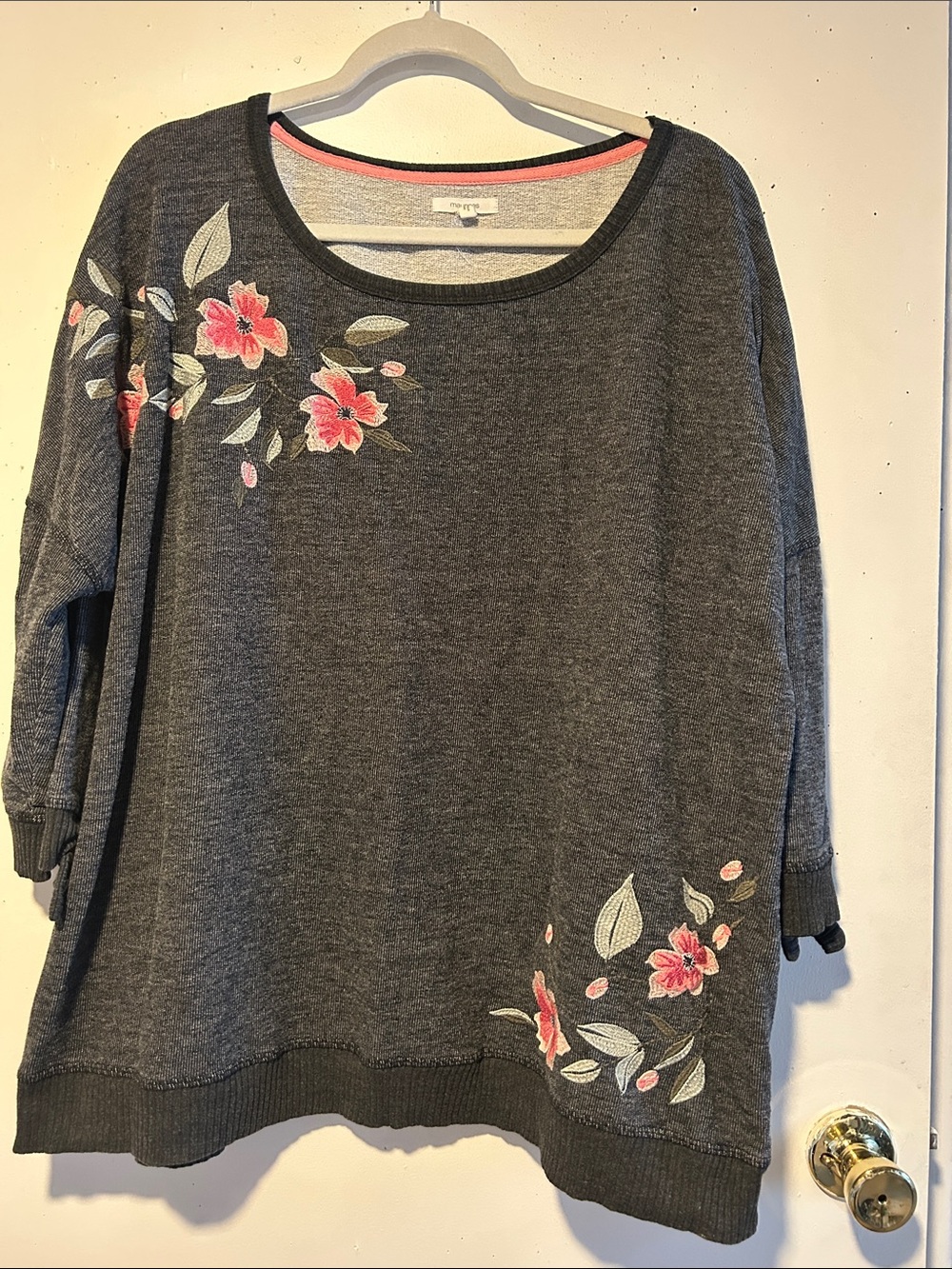Embroidered Sweatshirt